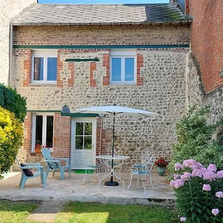 Maison Avec Jardin 펜션 옹플뢰르