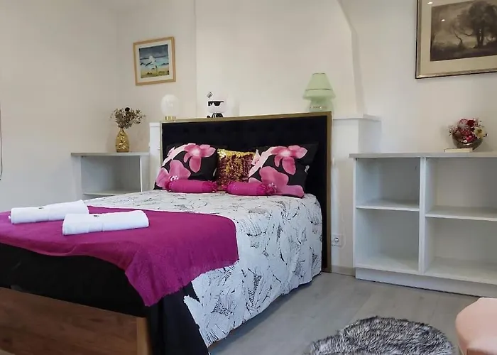 Maison Avec Jardin Будинок відпочинку *